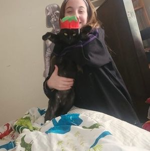 Meet your Posher, Amber